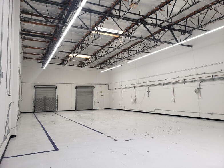 More Photos Of 8701-8709 Aviation Blvd, Inglewood Manufacturing For Sale