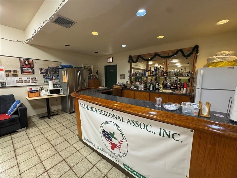 More Photos Of 1986 W 6th St, Brooklyn Specialty For Sale