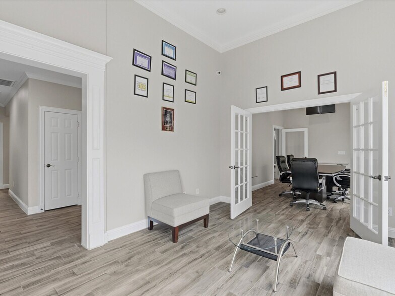 More Photos Of 2840 Keller Springs Rd, Carrollton Medical For Sale