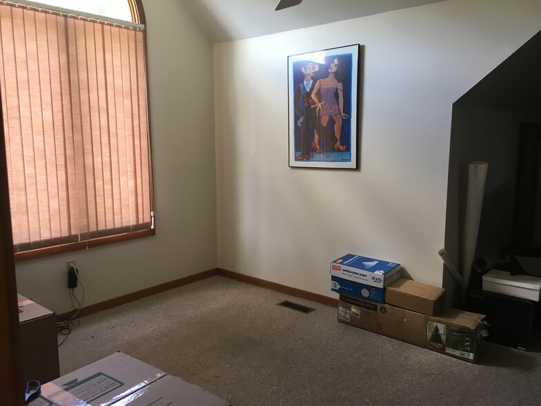 More Photos Of 124 Commons Ct, Chadds Ford Office For Lease