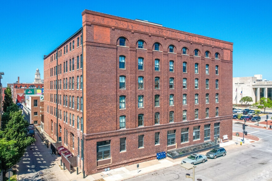 More Photos Of 100 Court Ave, Des Moines Office For Sale