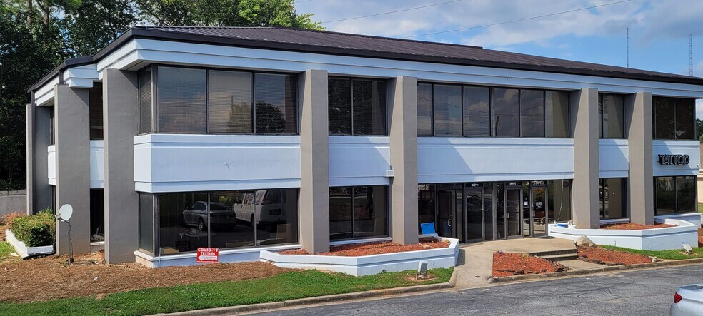 More Photos Of 6139-6141 Oakbrook Pky, Norcross Office For Lease