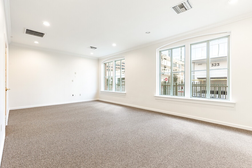 More Photos Of 331 N 1st Ave, Phoenix Office Residential For Lease