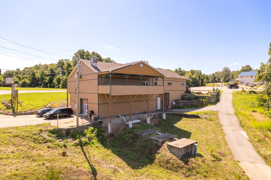 More Photos Of 473 Highway W, Eldon Storefront Retail Residential For Sale