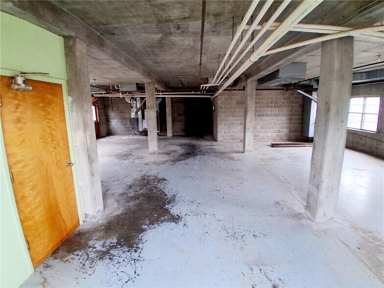 More Photos Of , Yates Center Multifamily For Sale