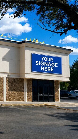 More Photos Of 2311 NW 13th St, Gainesville Department Store For Lease