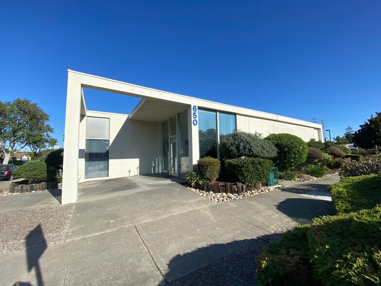 More Photos Of 650 S Bernardo Ave, Sunnyvale Medical For Lease