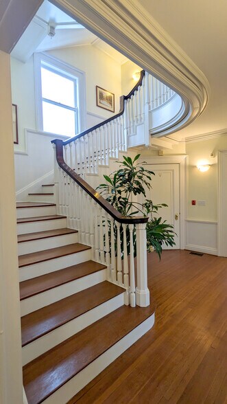 More Photos Of 525 Delaware Ave, Buffalo Office For Sale