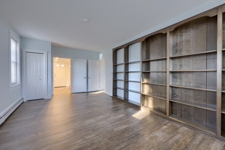 More Photos Of 121 Walnut Hill Rd, Millersville Religious Facility For Sale