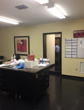 More Photos Of 2402-2406 W 8th Ct, Hialeah Warehouse For Lease