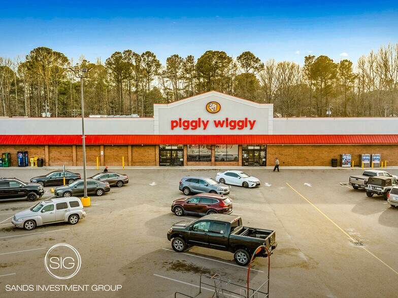 Primary Photo Of 731 E Washington St, Nashville Freestanding For Sale