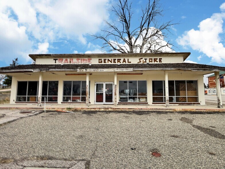 Primary Photo Of 105 W 7th St, Lusk General Retail For Sale
