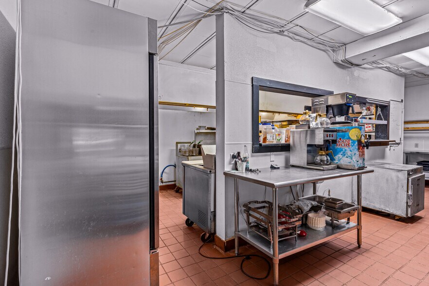 More Photos Of 23 Cuchara Ave E, La Veta Restaurant For Sale