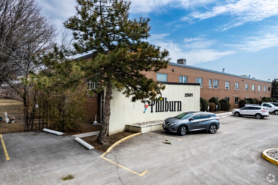 Primary Photo Of 2501 Stanfield Rd, Mississauga Distribution For Lease