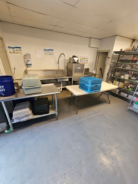 More Photos Of 181 Front St, Marietta Restaurant For Lease