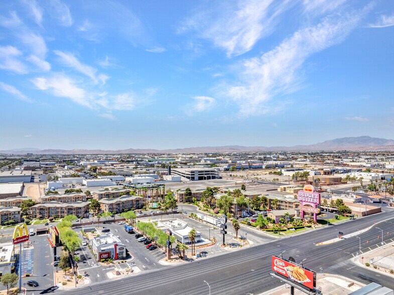 More Photos Of 3575 W Tropicana Ave, Las Vegas Land For Lease