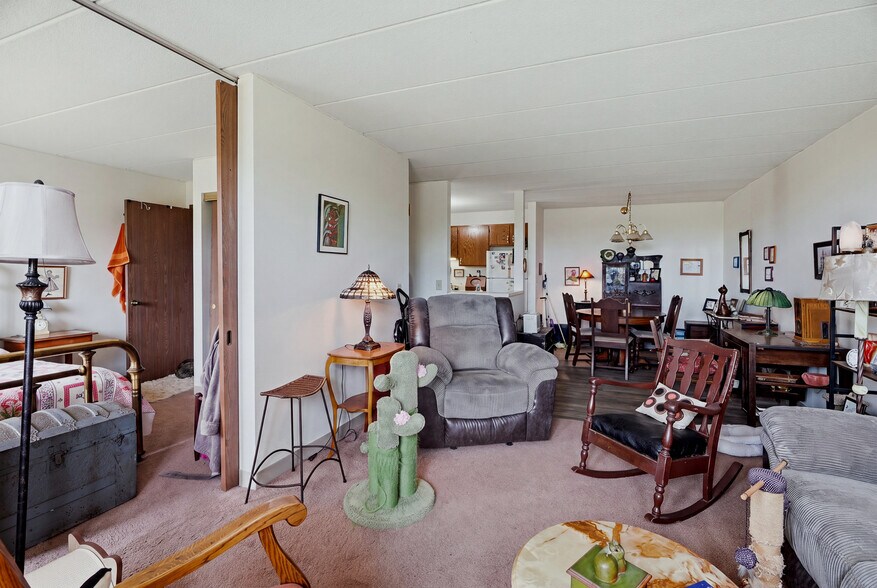 More Photos Of 985 Ivy Ave E, Saint Paul Apartments For Sale