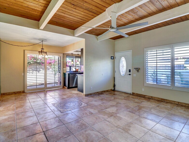 More Photos Of 525 S Thornhill Rd, Palm Springs Apartments For Sale
