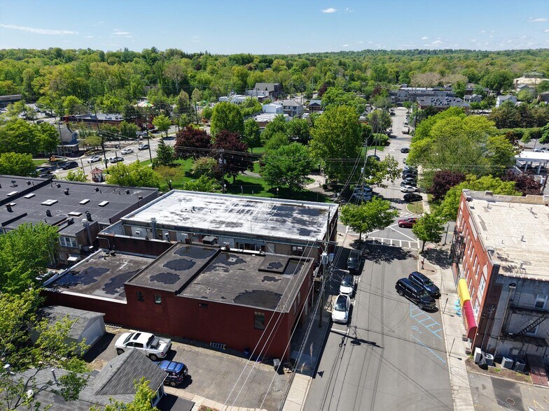 More Photos Of 65 Park Ave, Hillsdale Industrial For Sale