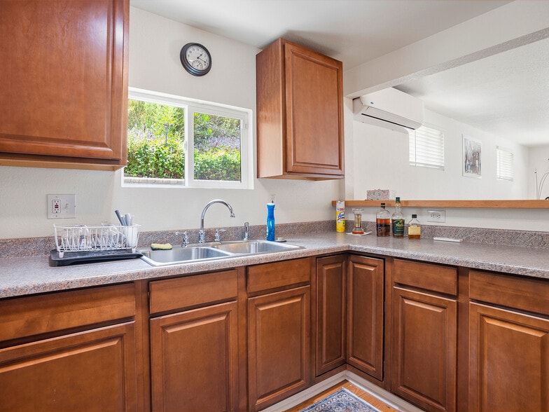 More Photos Of 7580 McGroarty Ter, Tujunga Apartments For Sale