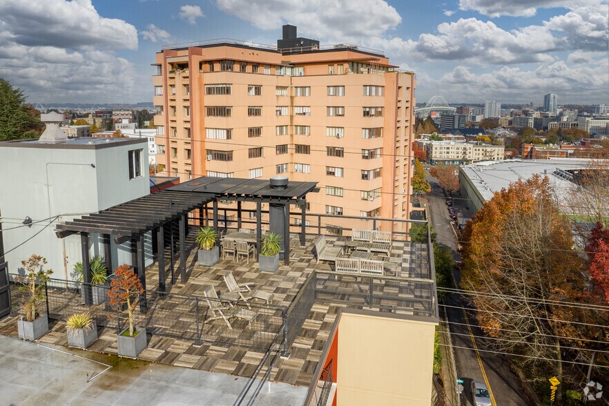 More Photos Of 2020 SW Salmon St, Portland Apartments For Sale