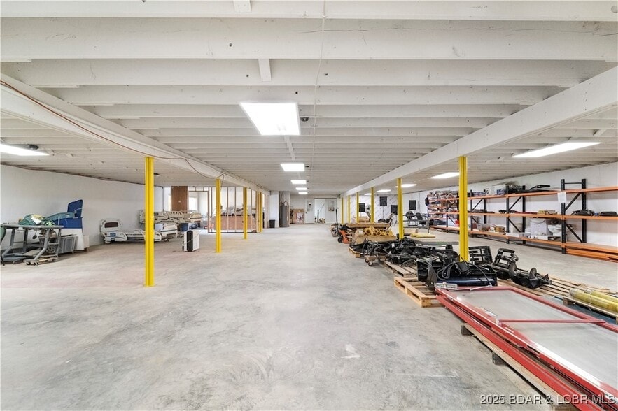 More Photos Of 706 N Main St, Gravois Mills General Retail For Sale