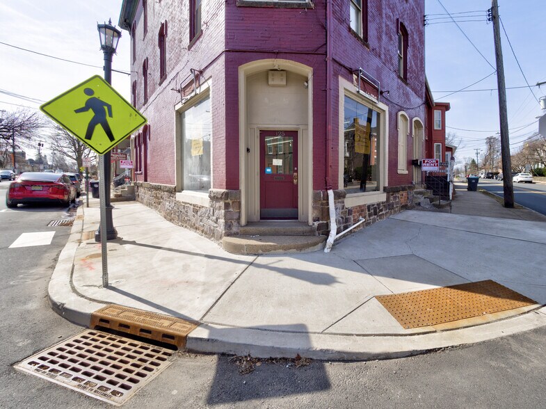 More Photos Of 125 Main St, Flemington Multifamily For Sale