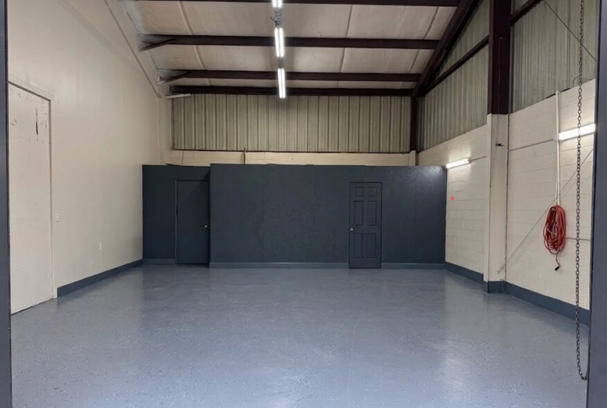 More Photos Of 1067 Shadick Dr, Orange City Warehouse For Lease