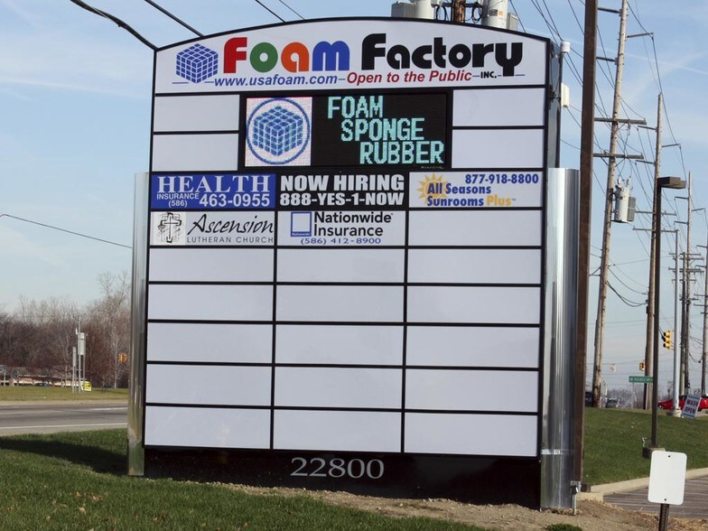 More Photos Of 22800 Hall Rd, Clinton Township Light Manufacturing For Lease