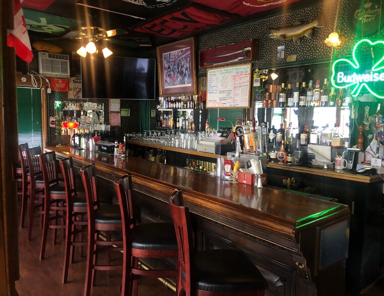 More Photos Of 205 Main St, Bridgeport Hotel For Sale