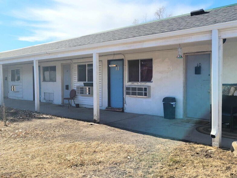 More Photos Of 1404 & 1420 Rodeo Rd, North Platte Apartments For Sale