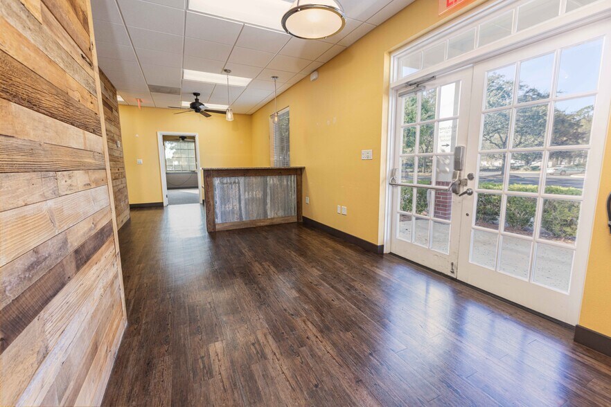 More Photos Of 3401 Southern Trce, The Villages Office For Sale