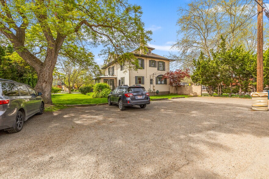 More Photos Of 1524 W Hays St, Boise Office For Sale
