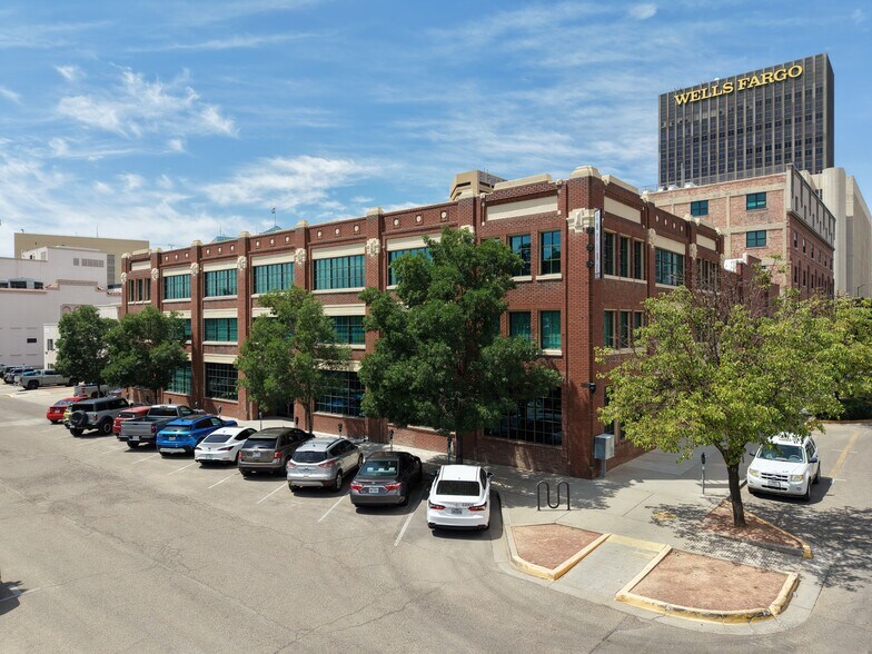 More Photos Of 211 N Florence St, El Paso Office For Lease
