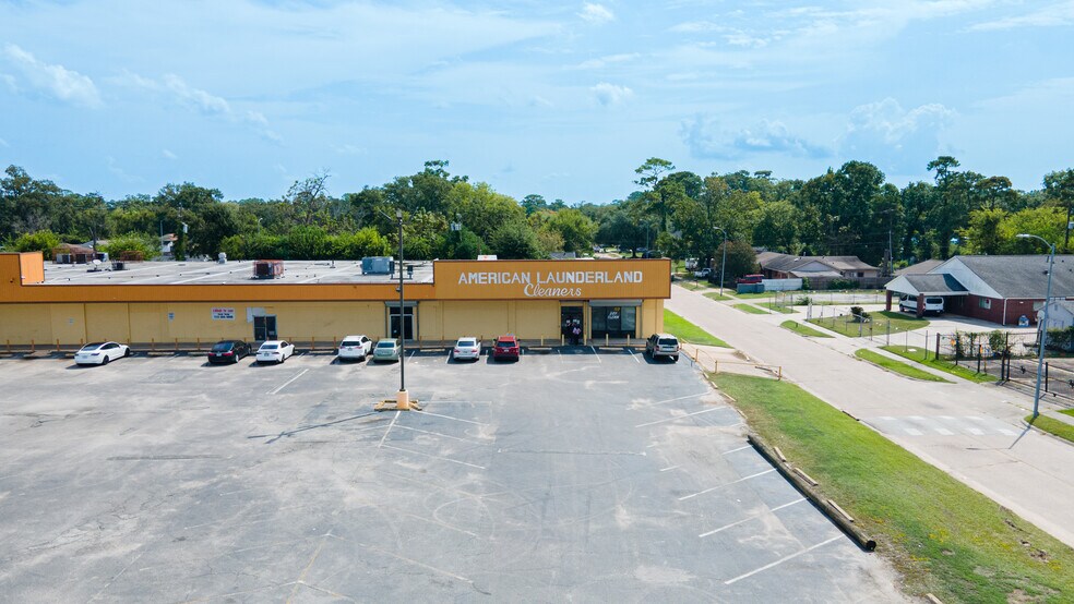 More Photos Of 11320 Homestead Rd, Houston Supermarket For Sale