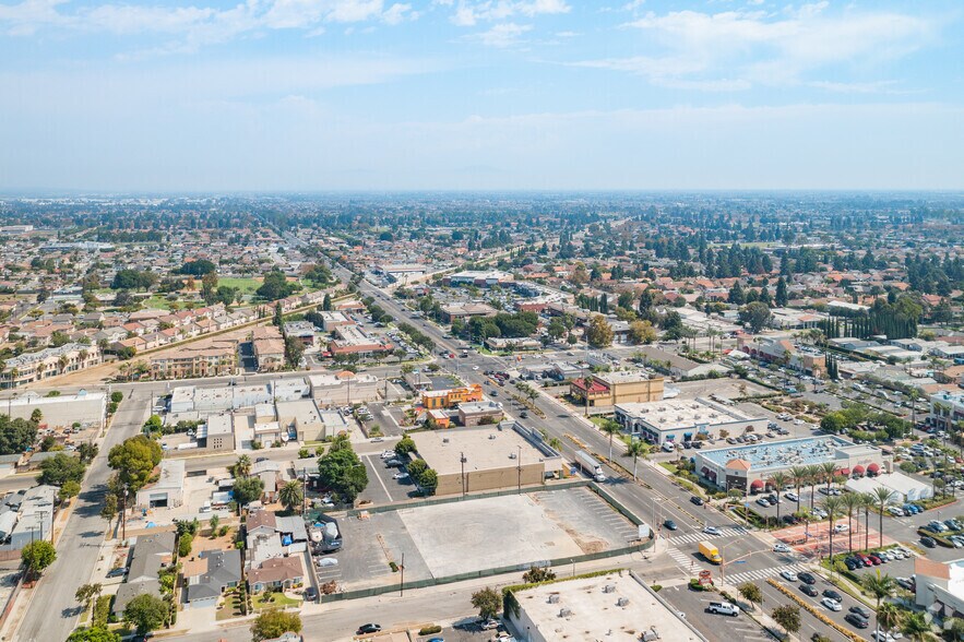 More Photos Of 11727-11729 South St, Artesia General Retail For Sale