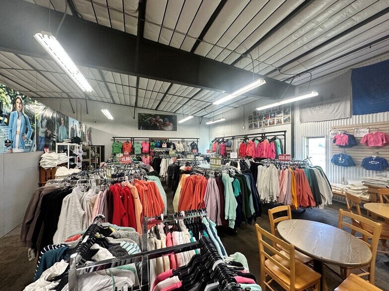 More Photos Of N5750 White St, Glen Flora General Retail For Sale