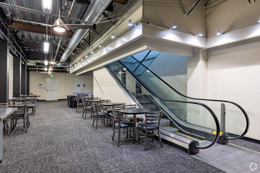 More Photos Of 11111 W Olympic Blvd, Los Angeles Unknown For Lease