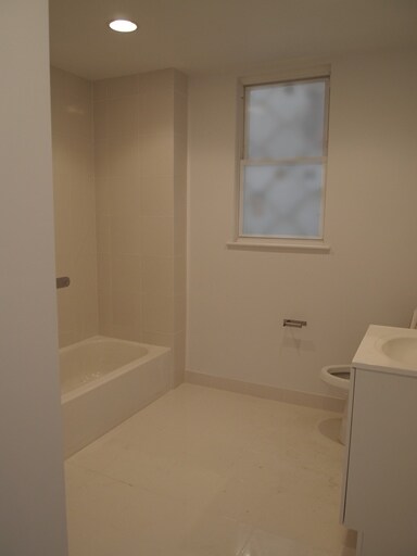 More Photos Of 4701-4705 Park Ave, Union City Apartments For Sale