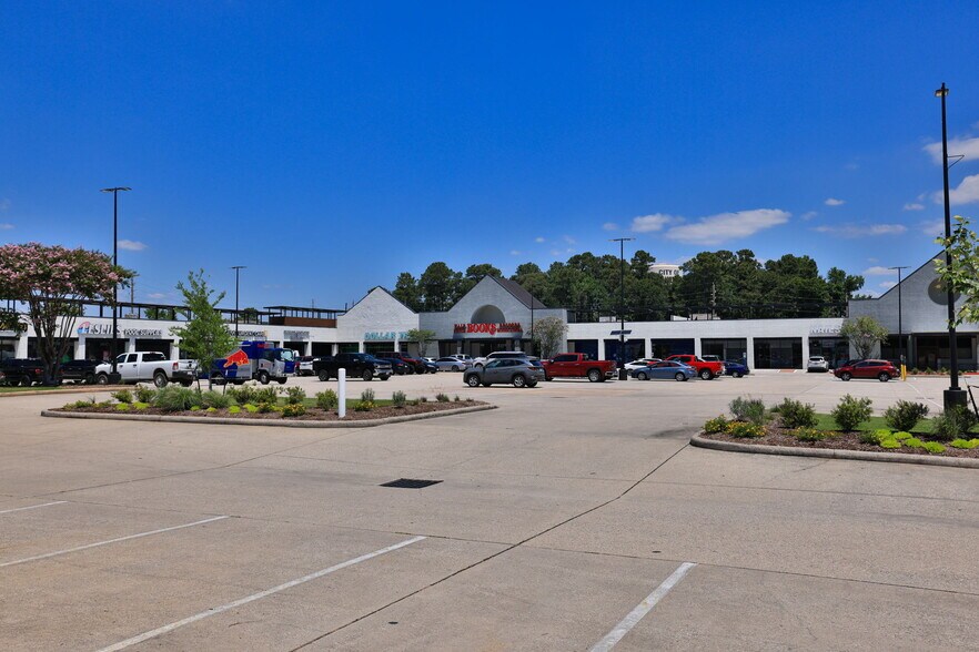 More Photos Of 9715-9785 E FM-1960 By pass, Humble Unknown For Lease