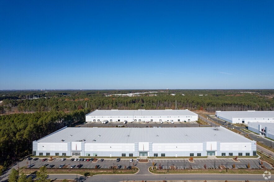 More Photos Of 2 Freedom Ct, Durham Warehouse For Lease