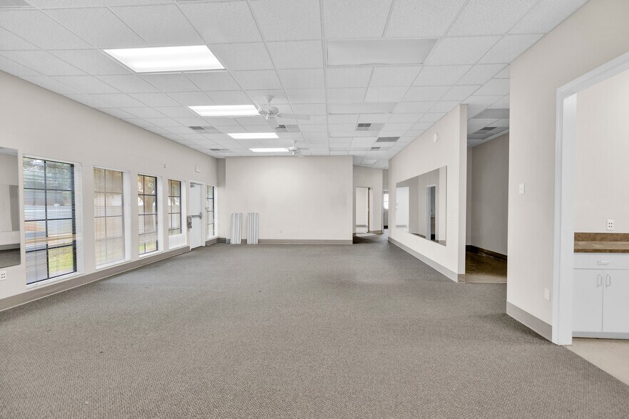 More Photos Of 1260 37th St, Vero Beach Medical For Lease