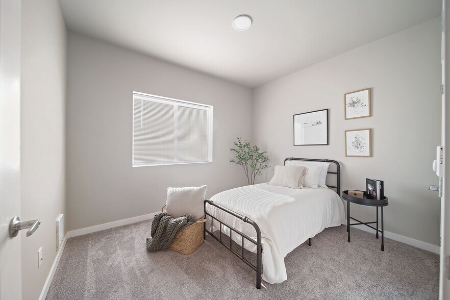More Photos Of 1733 Payseno Ln SE, Port Orchard Apartments For Sale