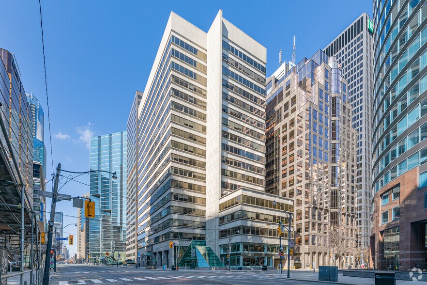 More Photos Of 55 University Ave, Toronto Office Residential For Lease