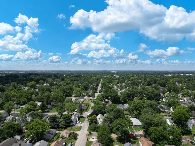 More Photos Of 2931-2935 Mcguffey Rd, Columbus Apartments For Sale