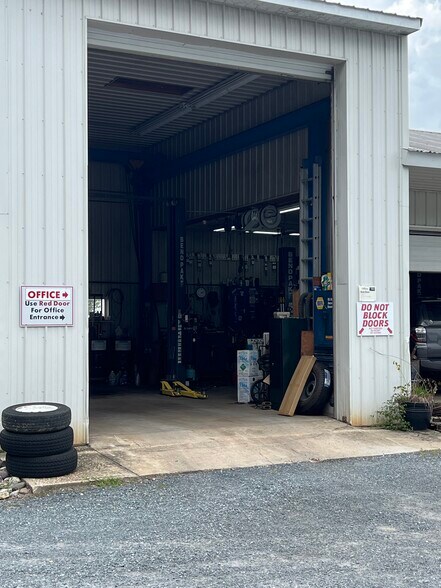 More Photos Of 7923 Industrial Park Rd, Easton Warehouse For Sale