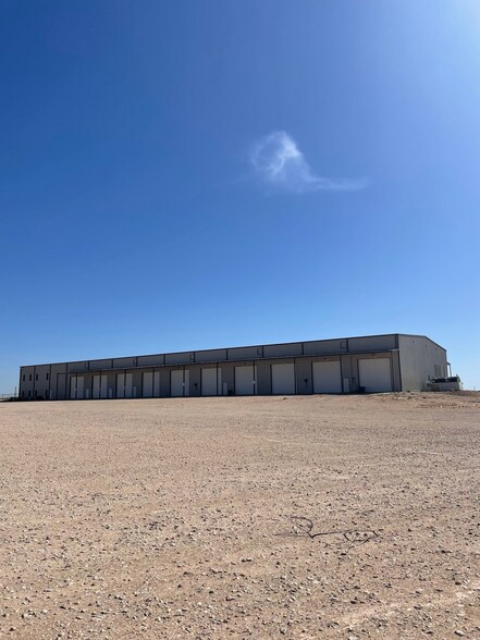 More Photos Of 2818 FM 1212, Stanton Manufacturing For Sale