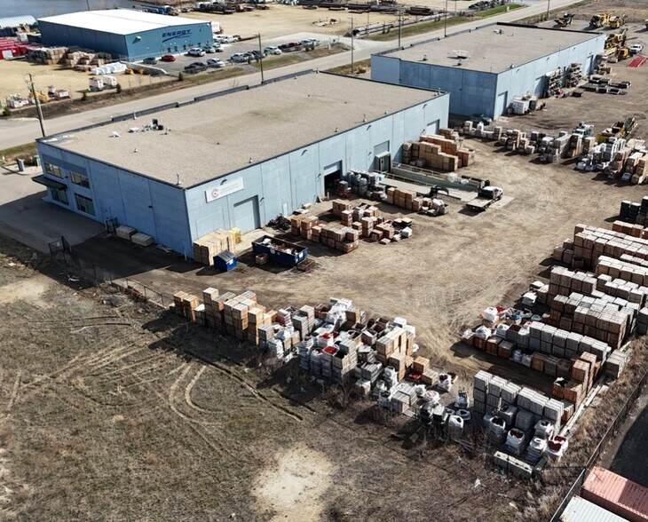 More Photos Of 3307 74th Ave, Leduc Warehouse For Lease