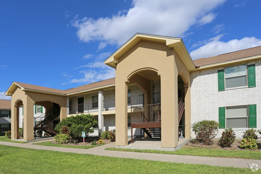 More Photos Of 2501 Hibiscus Ave, McAllen Apartments For Sale