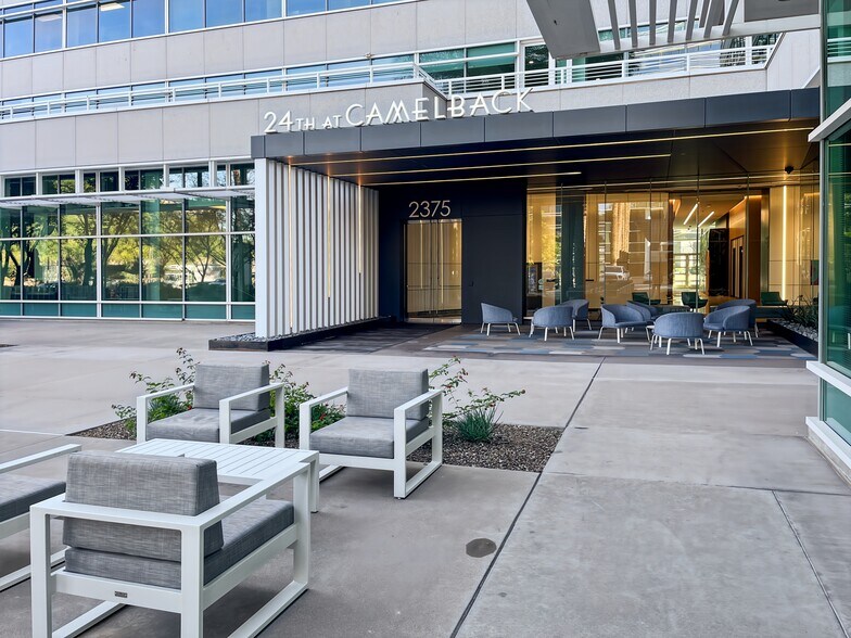 More Photos Of 2375 E Camelback Rd, Phoenix Coworking Space